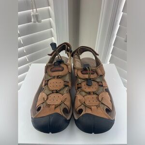 Outdoor Research Brown and Black Men's Sandals